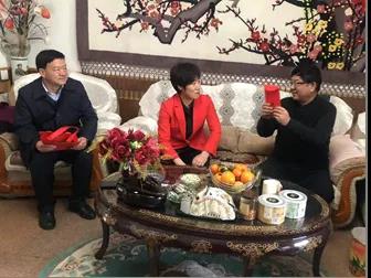 春節(jié)前夕酒泉市國(guó)資委領(lǐng)導(dǎo)看望慰問(wèn)敦煌種業(yè)老干部老黨員、困難職工